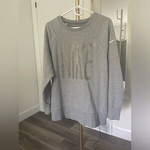 Nike DriFit Crew Neck